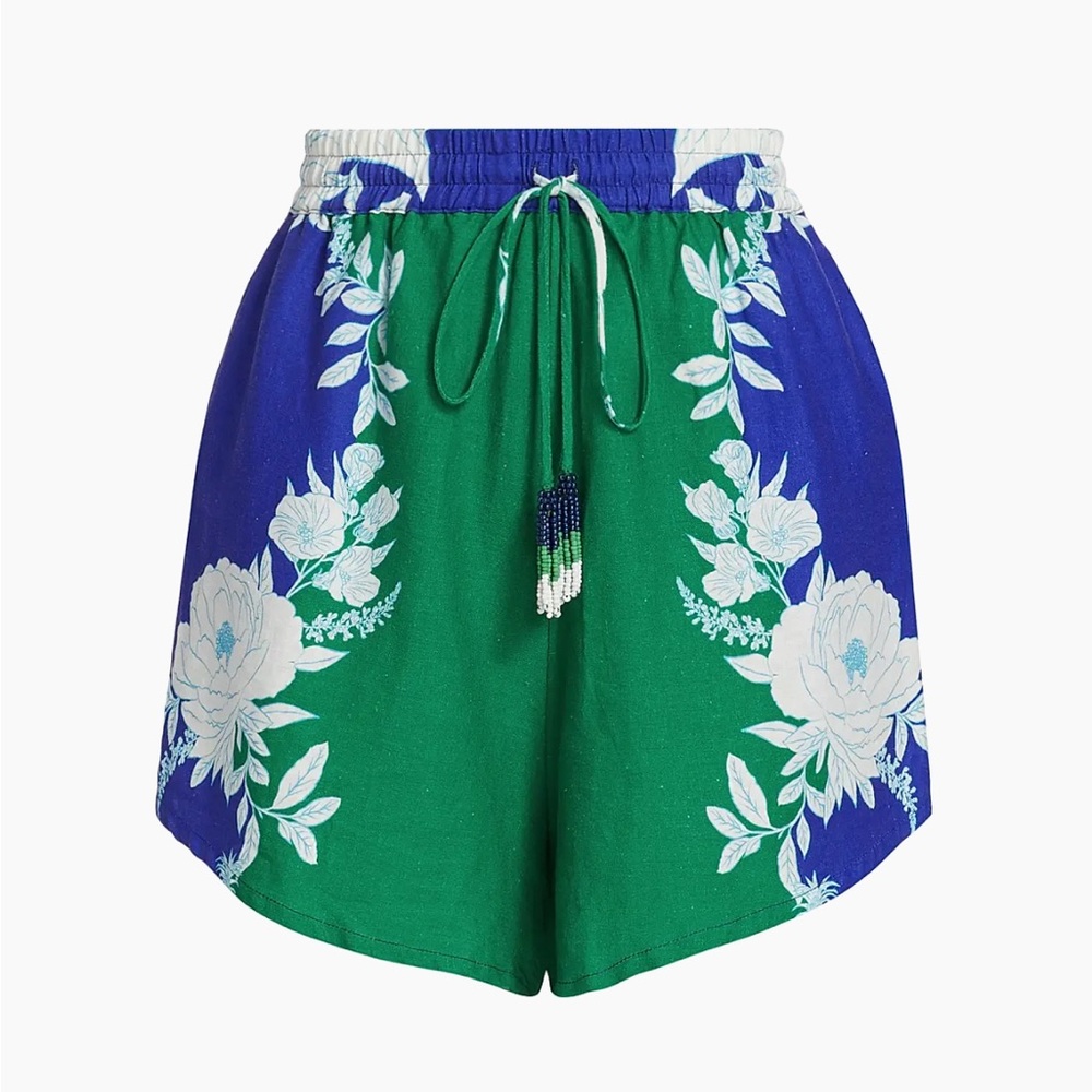 Farm Rio Shorts - floral with tassels - NWT Never been worn